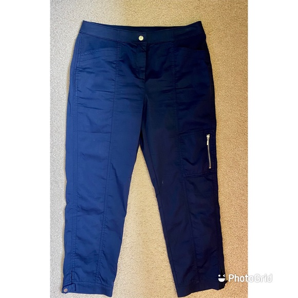 Zenergy bu Chico’s cropped cargo pants - Picture 1 of 6